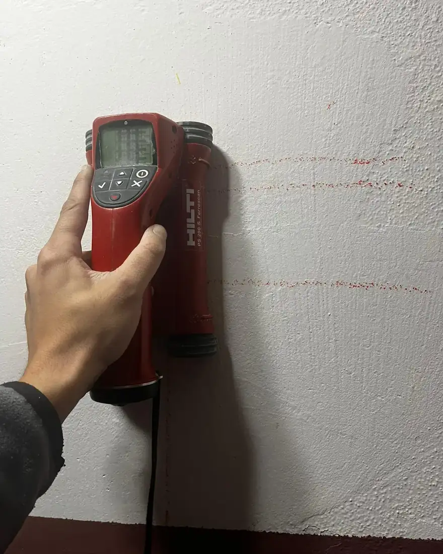 Ferroscan ile donatı taraması — Buca Manolya Apartmanı güçlendirme sahası